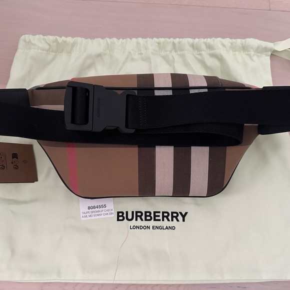 Burberry Beige Belt bum Bag - Unisex - Picture 1 of 10